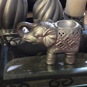 Meet your Posher, Blanca